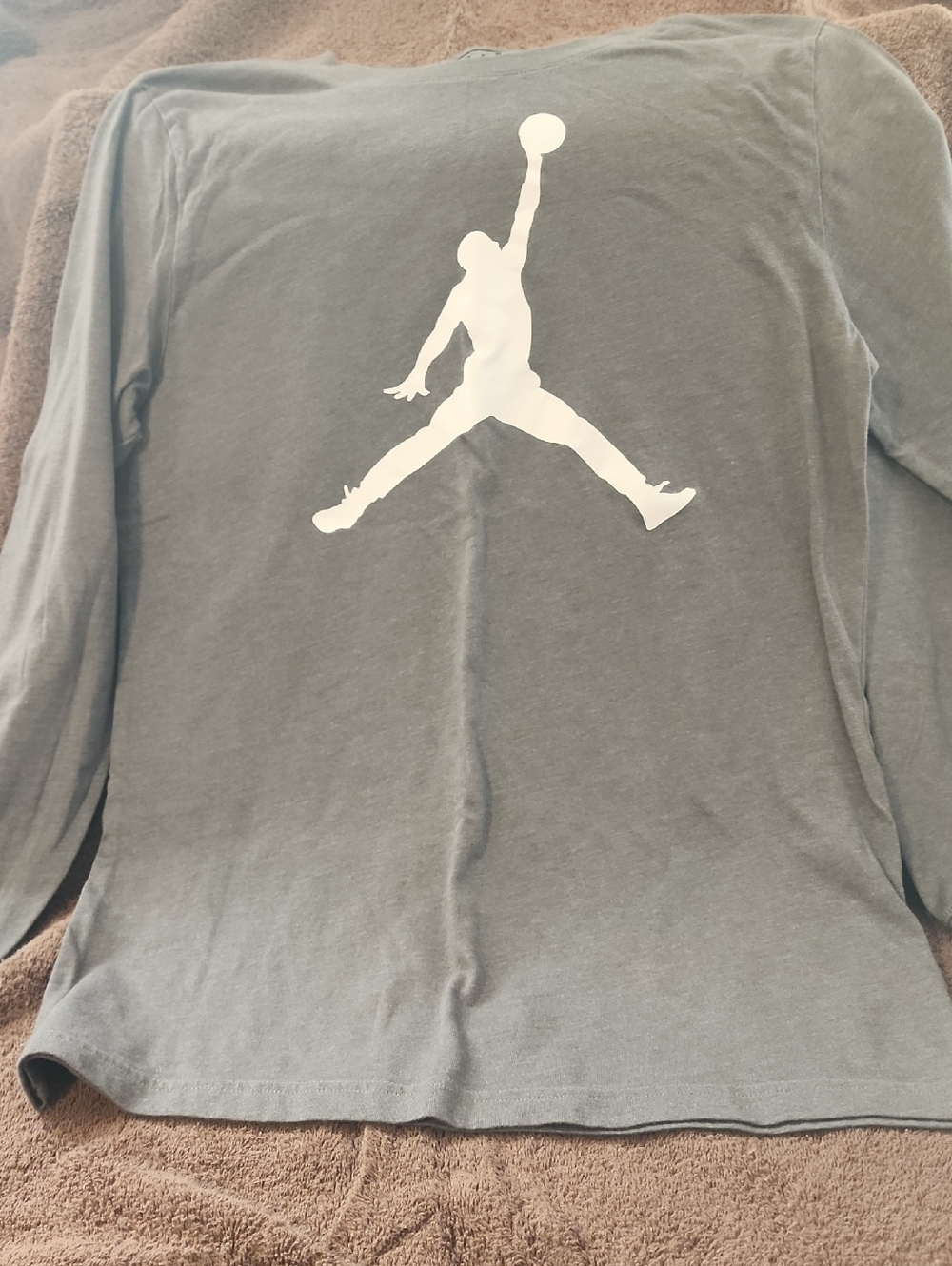 Nike Jumpman Long Sleeve Tee - Gray with White Logo